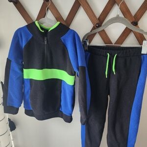 Old Navy Kids Black and Blue Jogger Set with Neon Green Accents